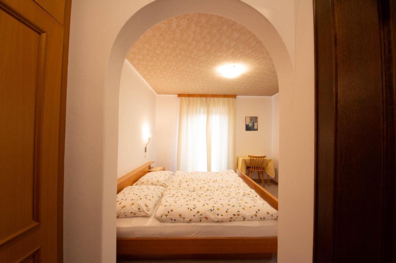 Ameiserhof Guesthouse Collalbo Esterno foto