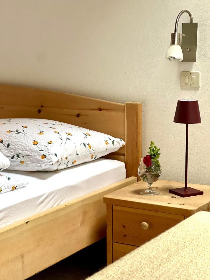 Ameiserhof Guesthouse Collalbo Esterno foto